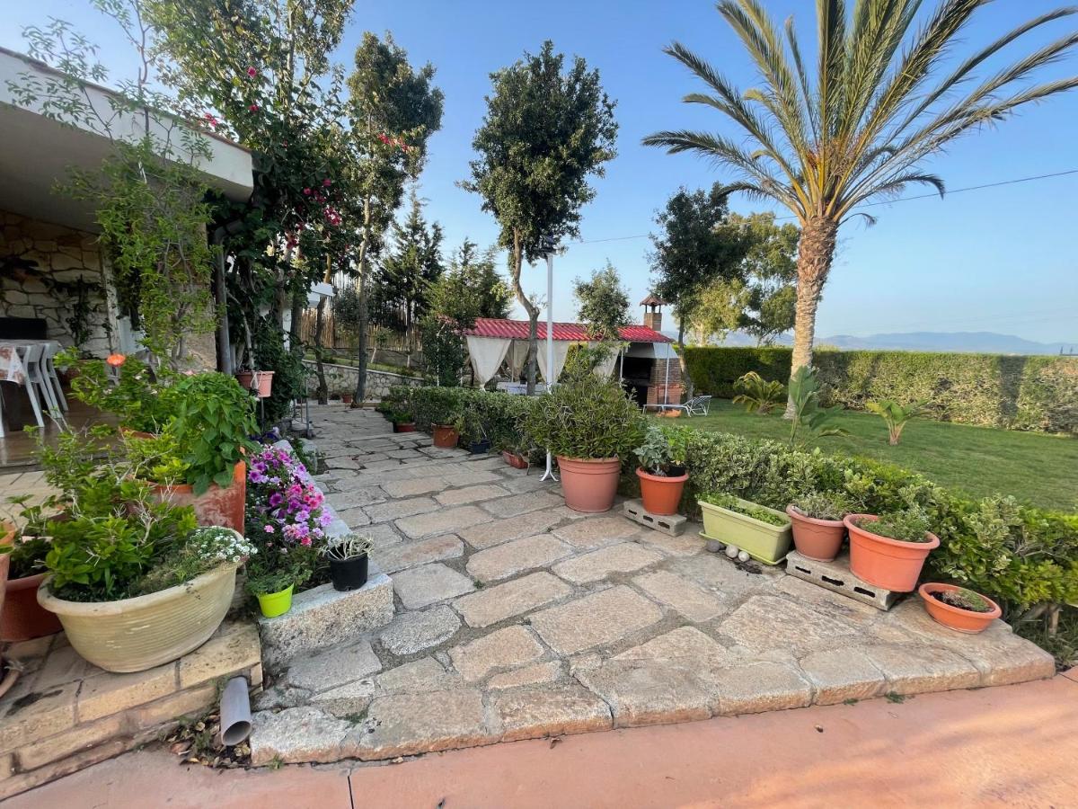 Casa Vacanze Sant'Antioco Luaran gambar