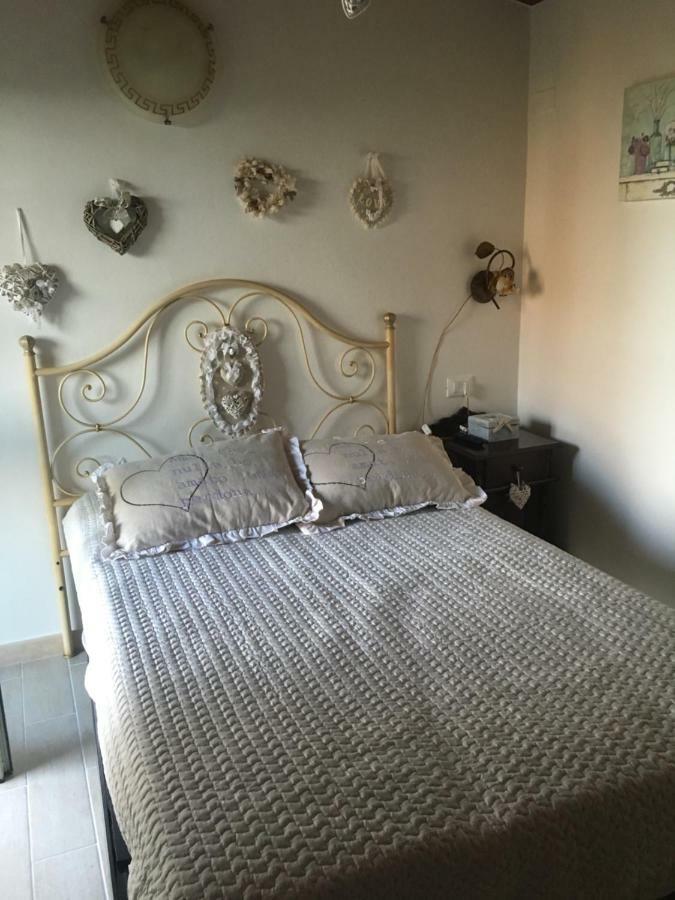 Casa Vacanze Sant'Antioco Luaran gambar