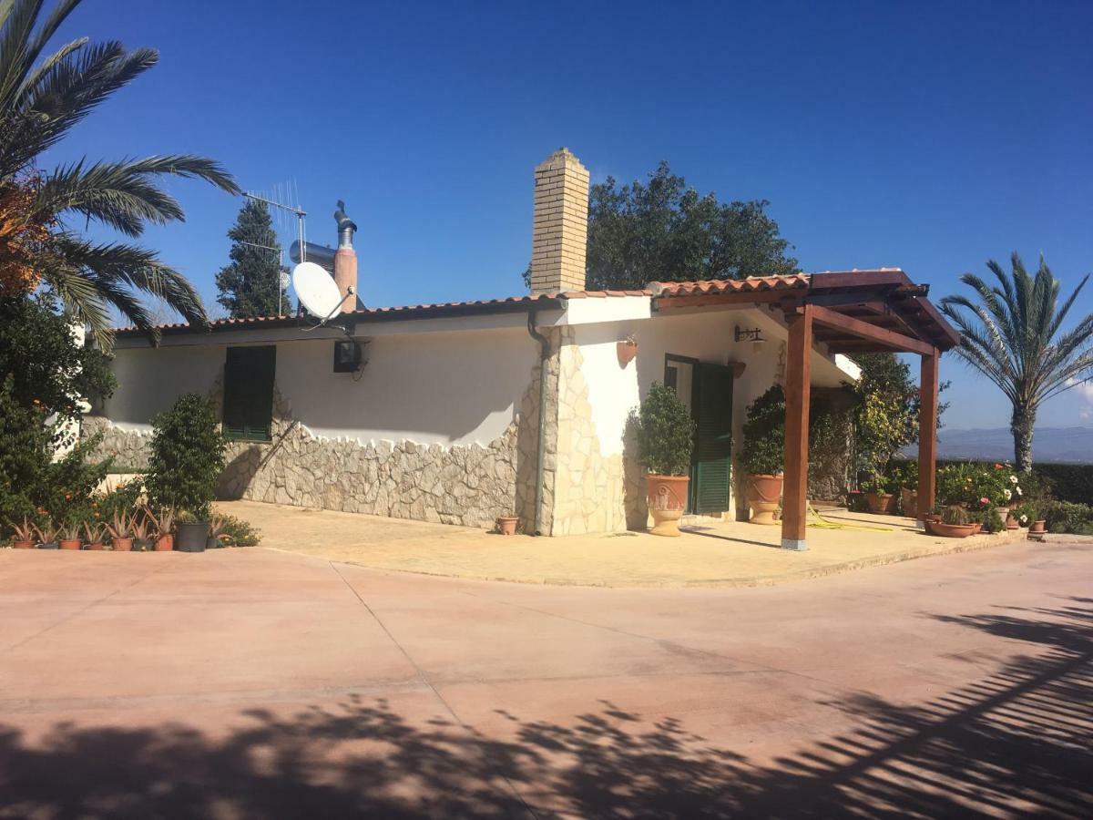 Casa Vacanze Sant'Antioco Luaran gambar
